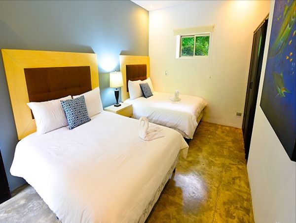 Jaco 7 Bedroom Home Two Blocks to the Beach