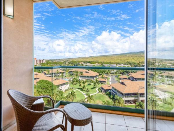Kaanapali Vacation Condo Four Bedroom On Beach