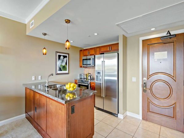 Kaanapali Vacation Condo Four Bedroom On Beach