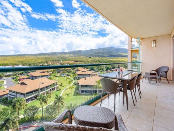 Kaanapali Vacation Condo Four Bedroom On Beach