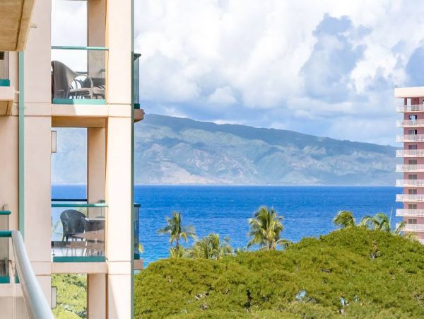 Kaanapali Vacation Condo Four Bedroom On Beach