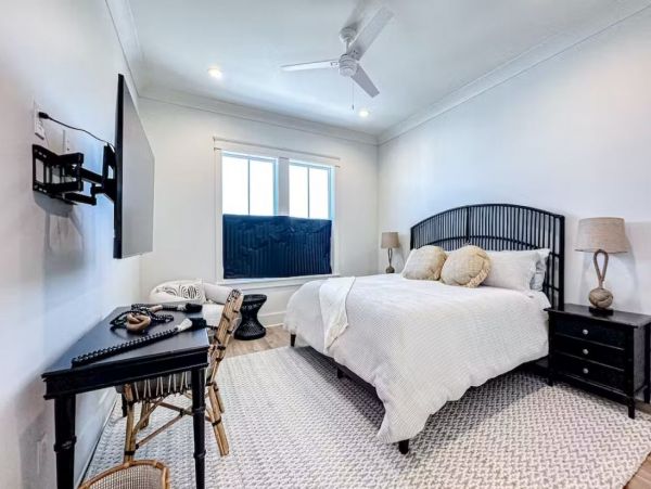 Gulf-Front Luxury Vacation Home in Orange Beach Sleeps 24