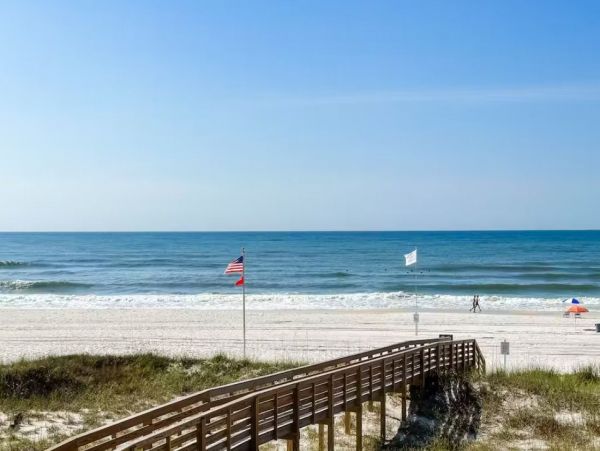 Gulf-Front Luxury Vacation Home in Orange Beach Sleeps 24