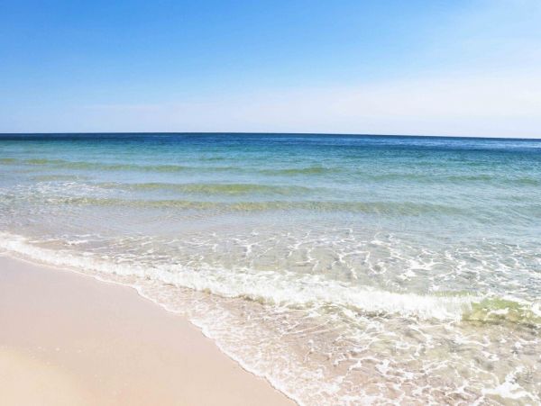 Gulf-Front Luxury Vacation Home in Orange Beach Sleeps 24