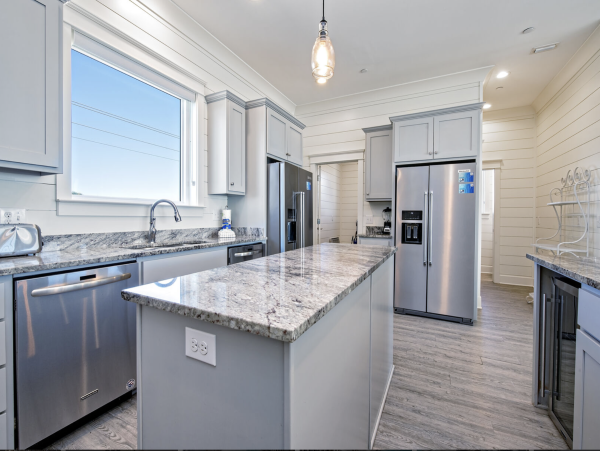 Beachfront 8 Bedroom Vacation Home in Gulf Shores with Pool