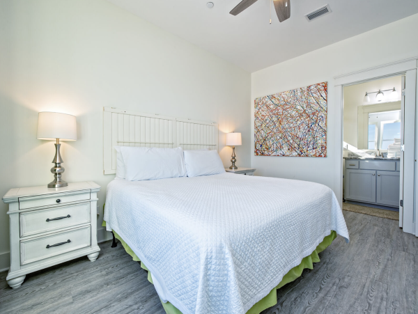 Beachfront 8 Bedroom Vacation Home in Gulf Shores with Pool