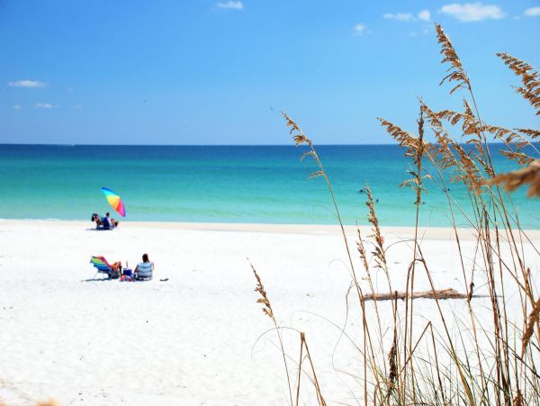 Miramar Vacation Home Ten Bedroom Walk to Beach
