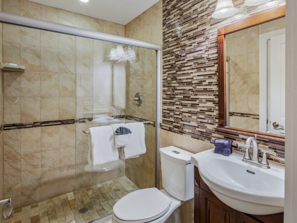 Beautiful 4 Bedroom Pool Villa in Key West