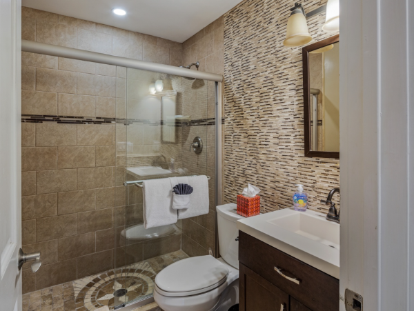 Beautiful 4 Bedroom Pool Villa in Key West