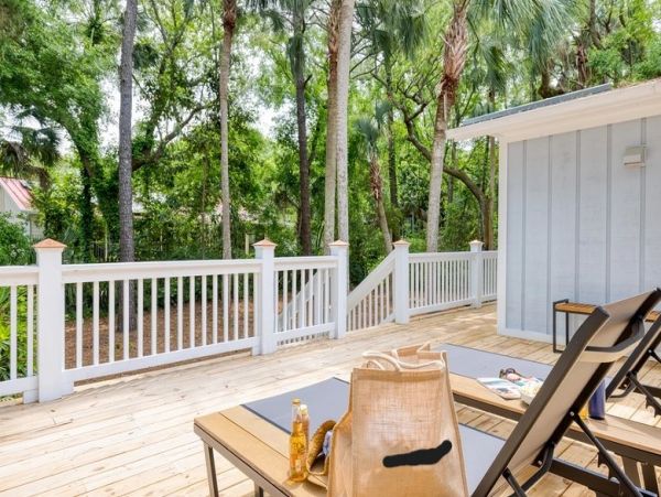 Isle of Palms Vacation Home Four Bedroom Walk to Beach