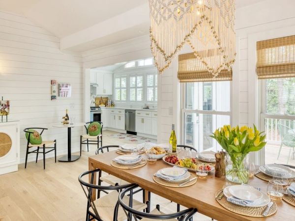 Isle of Palms Vacation Home Four Bedroom Walk to Beach