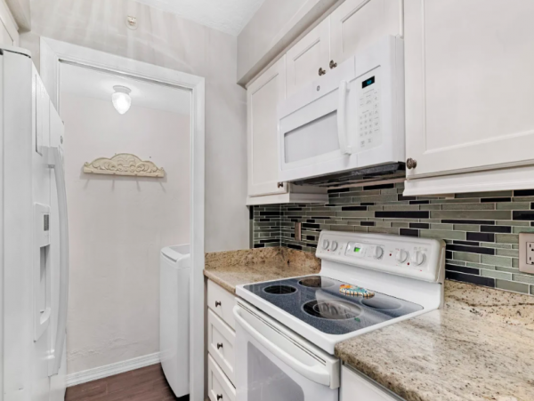 Elegant Condo with Pool Access near Beach