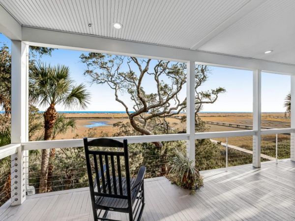 Edisto Beach Luxury 4 Bedroom Home with Private Dock