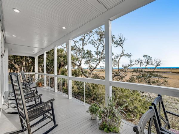 Edisto Beach Luxury 4 Bedroom Home with Private Dock