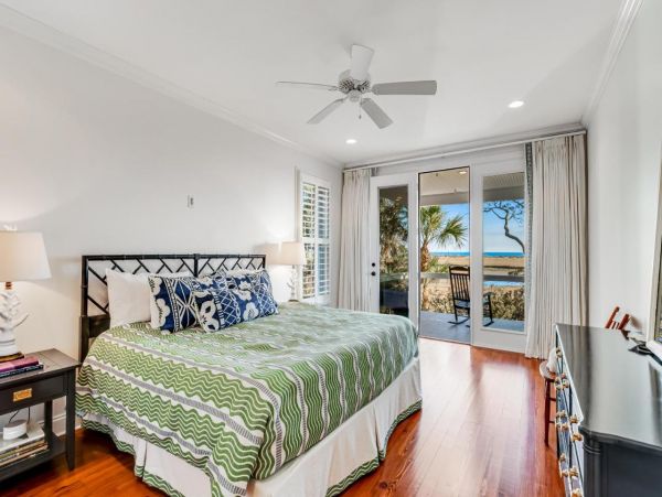 Edisto Beach Luxury 4 Bedroom Home with Private Dock