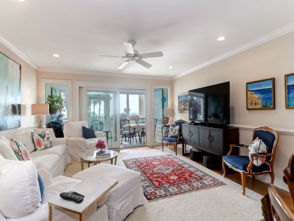 Beachfront Three Bedroom Vacation Rental in The Carolinas