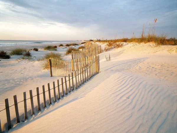 Beachfront Three Bedroom Vacation Rental in The Carolinas