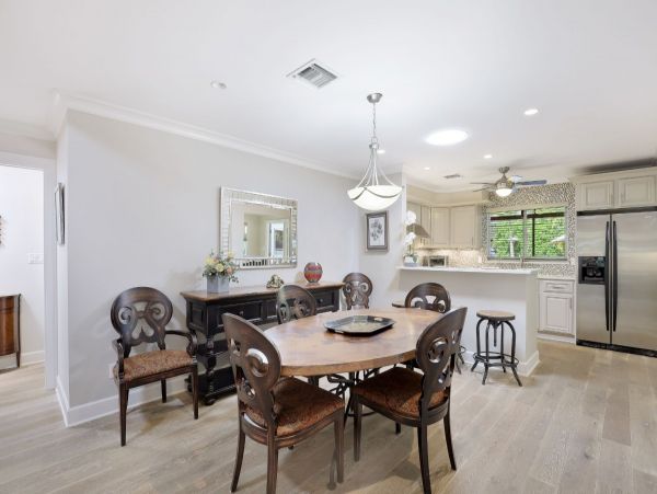 Stunning 3 Bedroom Vacation Rental in Naples