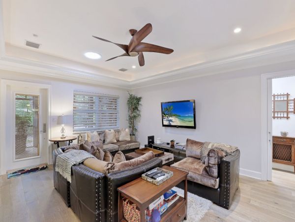 Stunning 3 Bedroom Vacation Rental in Naples