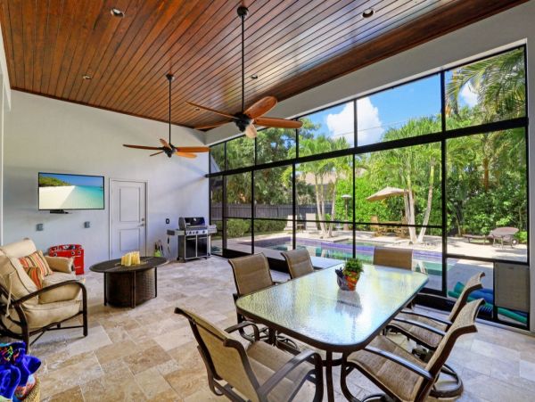 Stunning 3 Bedroom Vacation Rental in Naples