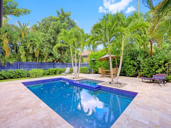 Stunning 3 Bedroom Vacation Rental in Naples