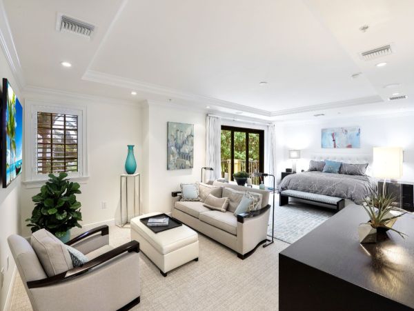 Naples Vacation Rentals - Luxury Old Naples Villa