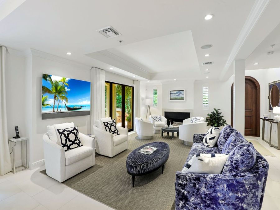 Naples Vacation Rentals - Luxury Old Naples Villa