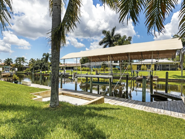 NEW ARRIVAL Three Bedroom Cape Coral Home