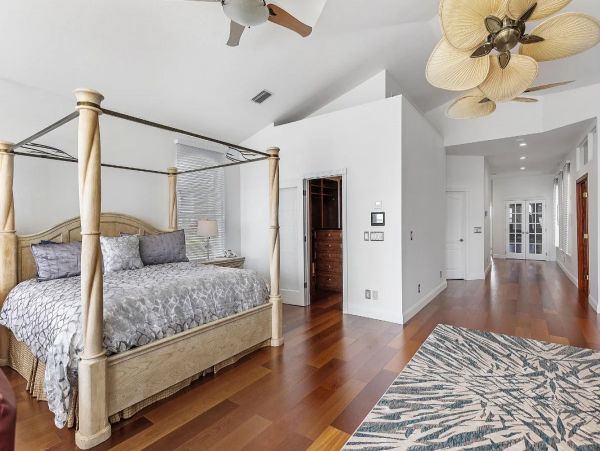 River Front Four Bedroom Home With Private Pool