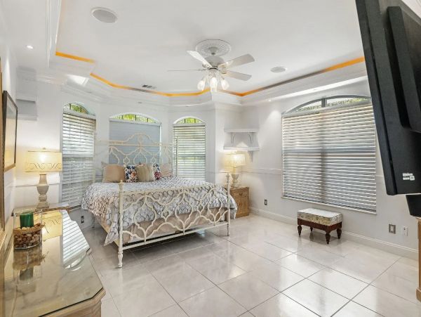 River Front Four Bedroom Home With Private Pool