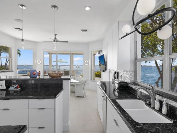 River Front Four Bedroom Home With Private Pool