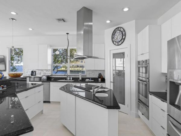 River Front Four Bedroom Home With Private Pool