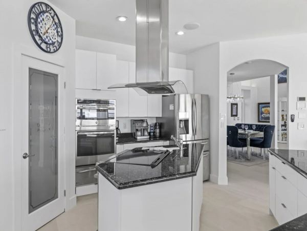 River Front Four Bedroom Home With Private Pool