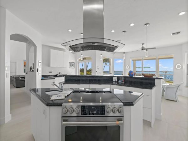 River Front Four Bedroom Home With Private Pool
