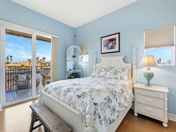 Cape Coral Home 1052550