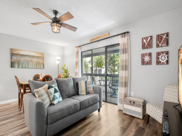 Nice looking condo a block from beach with Resort View