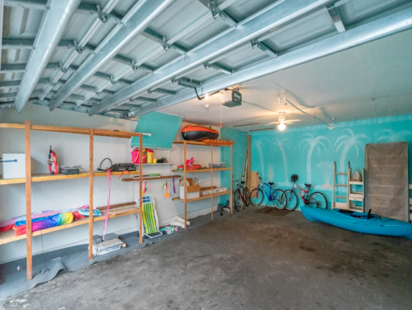 Nice looking condo a block from beach with Resort View