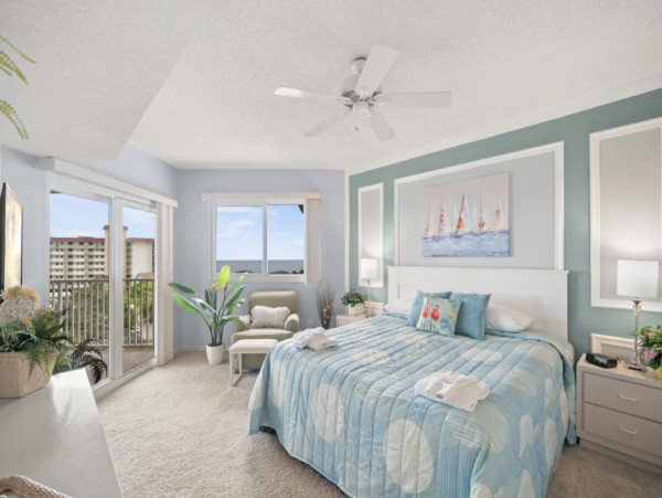 Spacious and Lovely Beachfront Condo