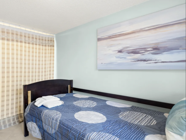 Spacious and Lovely Beachfront Condo