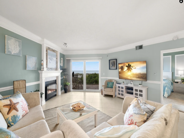 Spacious and Lovely Beachfront Condo