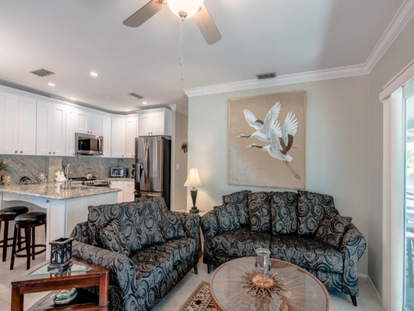 Beachside retreat in low key area