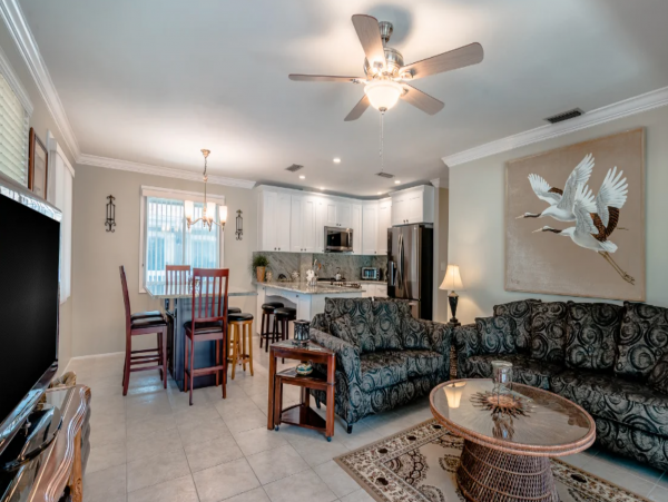Beachside retreat in low key area
