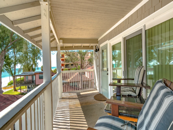 Beachside retreat in low key area