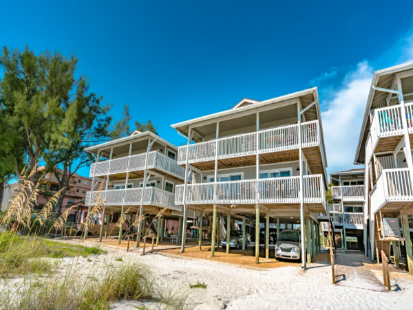 Beachside retreat in low key area