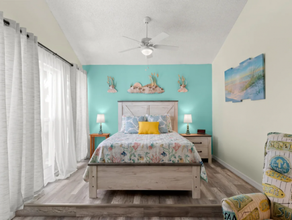Madeira Beach Vacation Condo 2 Bedroom Great Interior