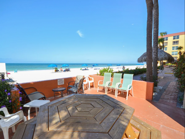 Beach View Vacation Condo with 3 Bedroom
