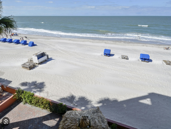 Beachfront Three Bedroom Beachfront Condo Sleeps 10