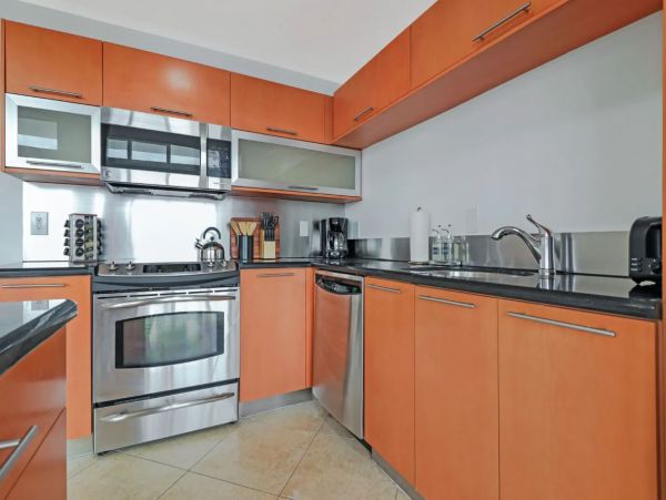 Sunny Isles Luxury Vacation Condo with Views & Close to Beach