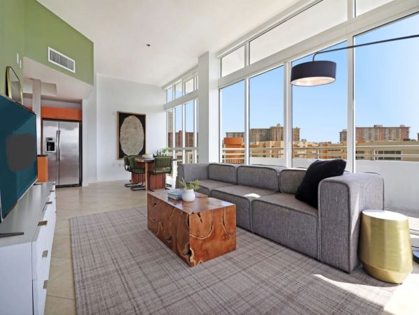 Sunny Isles Luxury Vacation Condo with Views & Close to Beach
