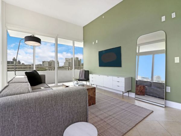 Sunny Isles Luxury Vacation Condo with Views & Close to Beach